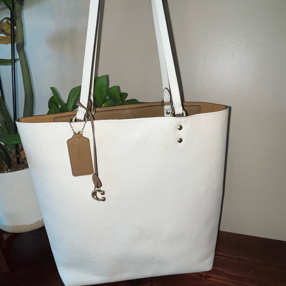 Coach White and Tan Tote Bag
